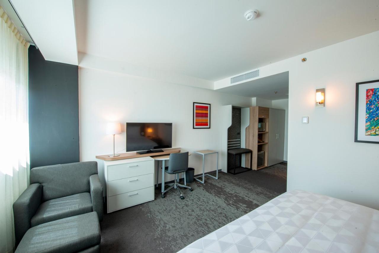 Holiday Inn & Suites - Merida La Isla By Ihg Pokoj fotografie