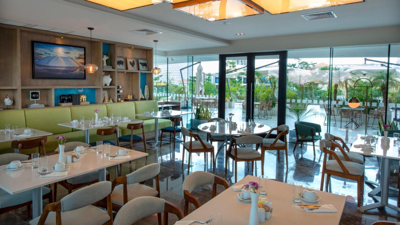 Holiday Inn & Suites - Merida La Isla By Ihg Exteriér fotografie
